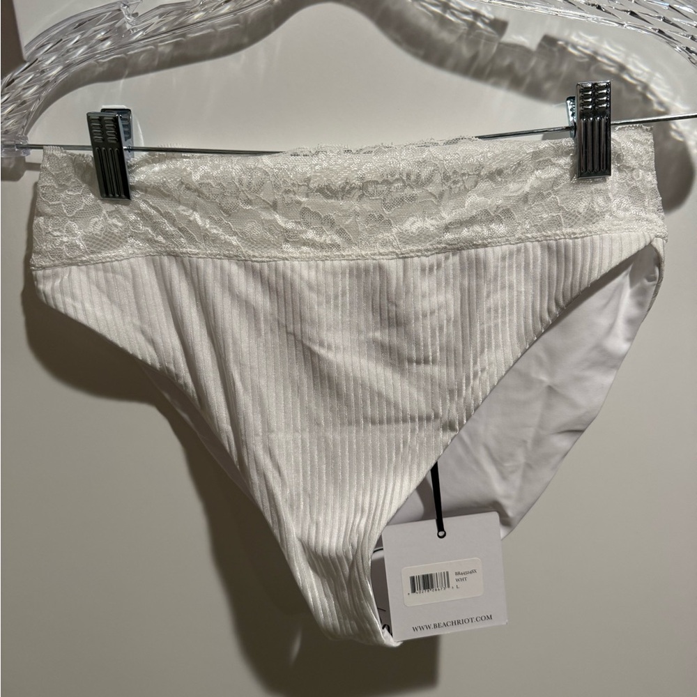 Beach Riot White Lace Trim Bikini - Picture 4 of 11